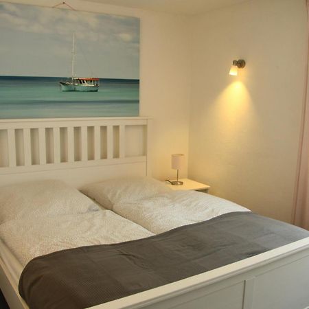 Freundliches Appartement - Bitte Angaben Zum Gastgeber Lesen Wehrheim Eksteriør billede