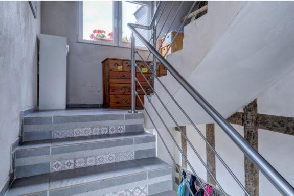 Freundliches Appartement - Bitte Angaben Zum Gastgeber Lesen Wehrheim Eksteriør billede